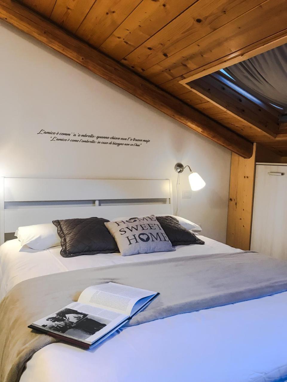 Bed and Breakfast Na Bona Nuttata Neapel Exterior foto